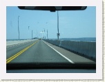 Confederation Bridge to PEI * 2592 x 1944 * (939KB)
